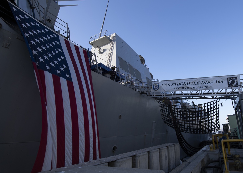 Stockdale Hosts USS Cole Remembrance Ceremony
