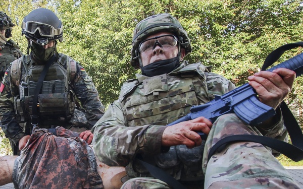 Multinational trauma course aims to standardize battlefield care