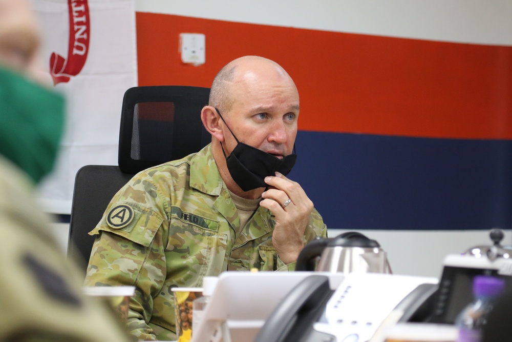 Australian army MG Chris Field visits 28th ECAB