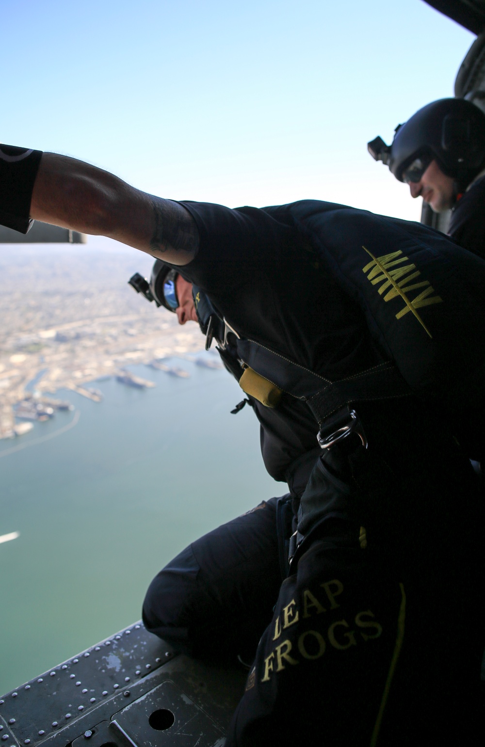 Leap Frogs prepare for 245th Navy Birthday