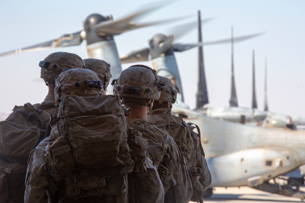 U.S. Marines participate in an insertion and extraction scenario