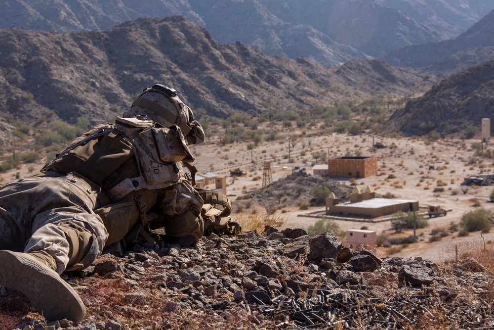 U.S. Marines participate in an insertion and extraction scenario
