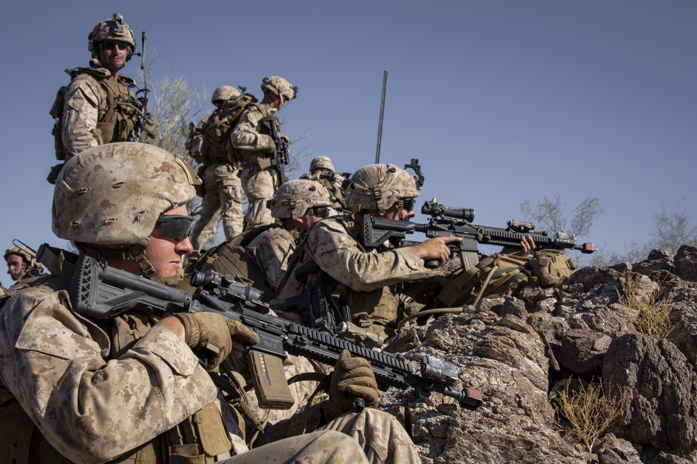 U.S. Marines participate in an insertion and extraction scenario