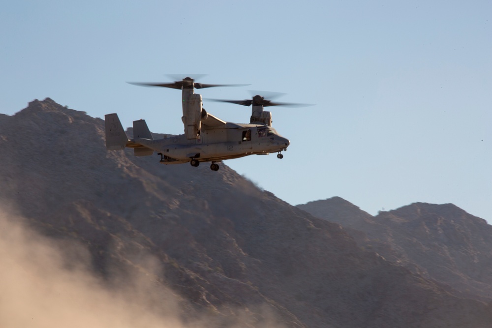 U.S. Marines participate in an insertion and extraction scenario