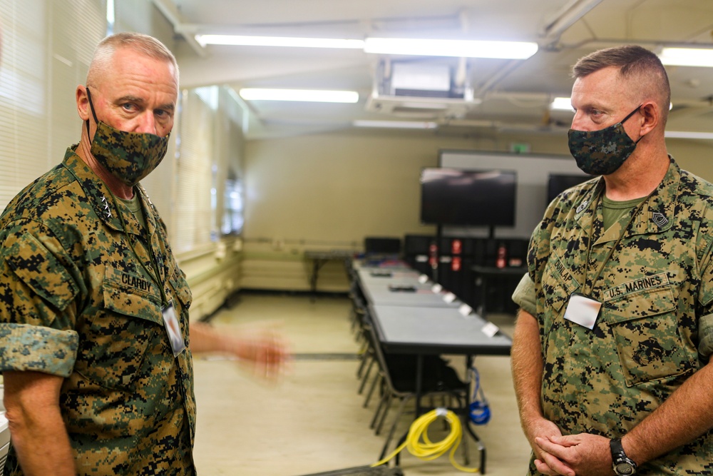 III MEF Commanding General Tours Camp Courtney Operations Facility