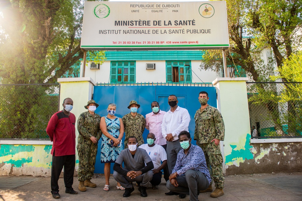 NAMRU-3, CLDJ’s EMF Deliver Mosquito Surveillance Equipment to Djiboutian Ministry of Health