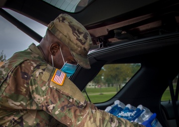 Texas Guardsmen satisfy thirst for Lake Jackson
