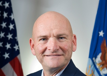 Hubble retires 2nd time after 33 years of service