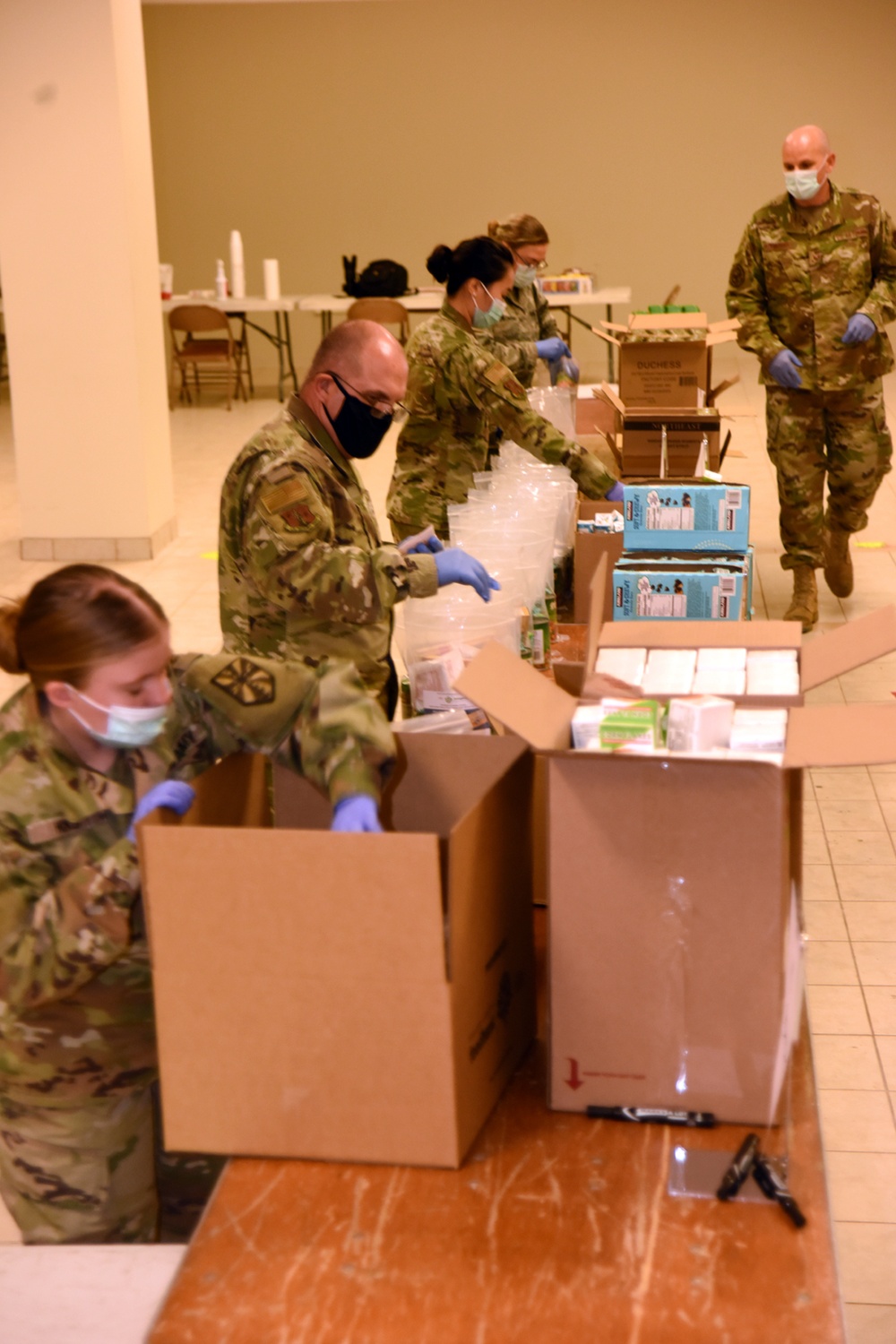 Greater Lansing COVID-19 Joint Task Force Food Bank Team Lend a Hand