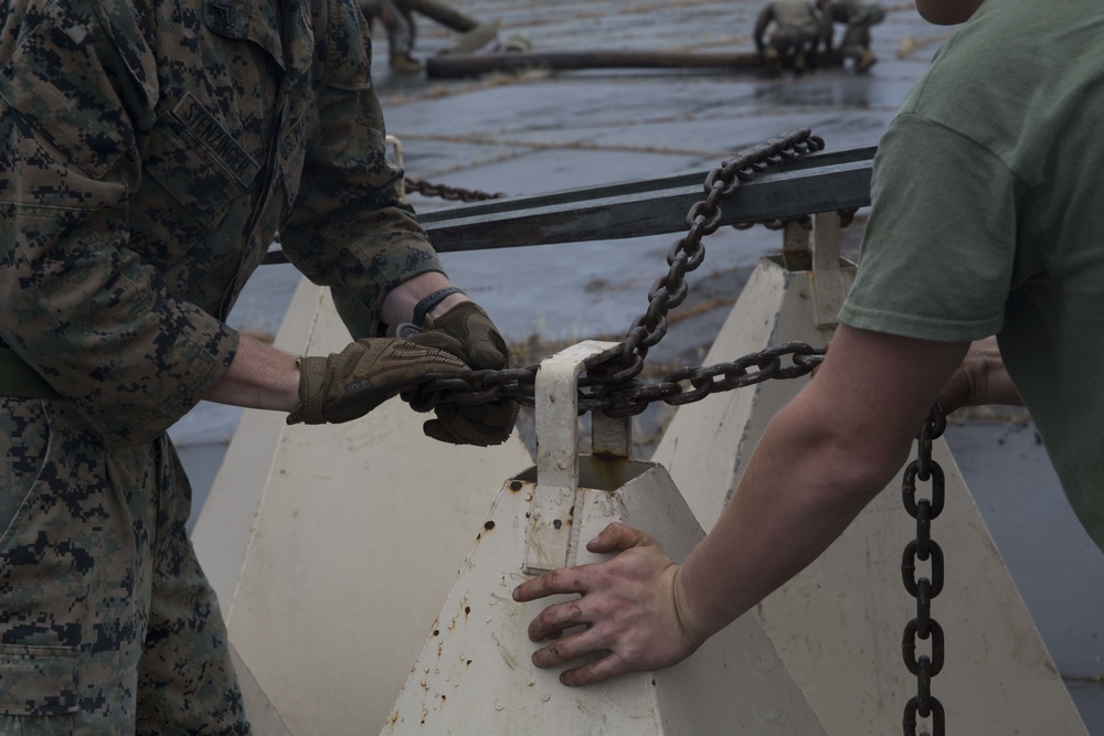 24th MEU Clears Runway