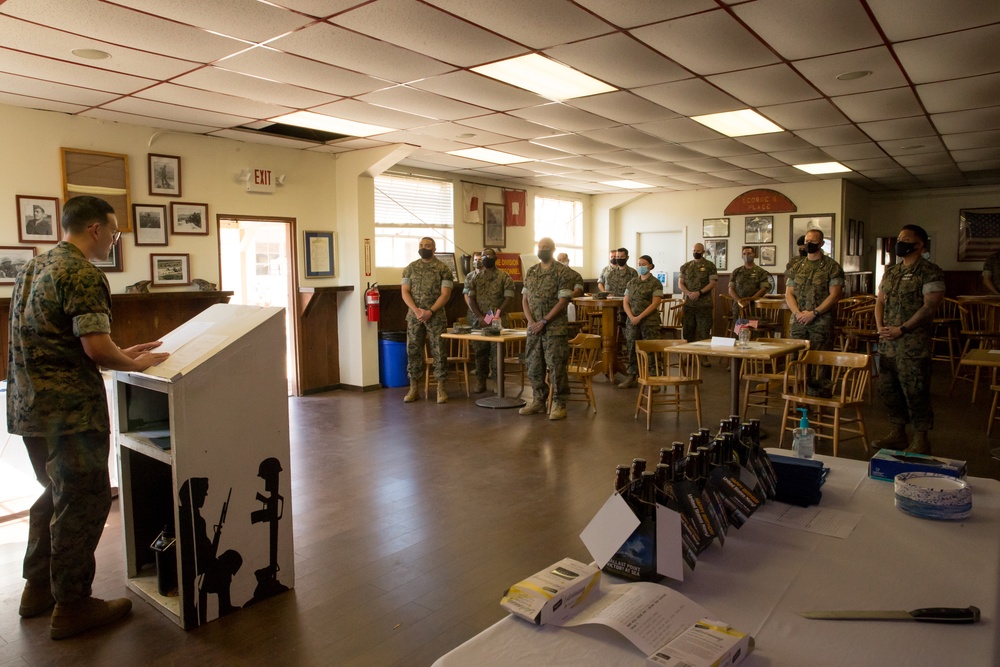 1st Marine Division Celebrates U.S. Navy's 245th Birthday
