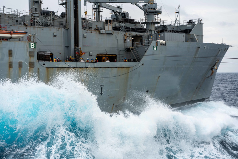 USNS ALAN SHEPARD CONDUCTS A REPLENISHMENT-AT-SEA