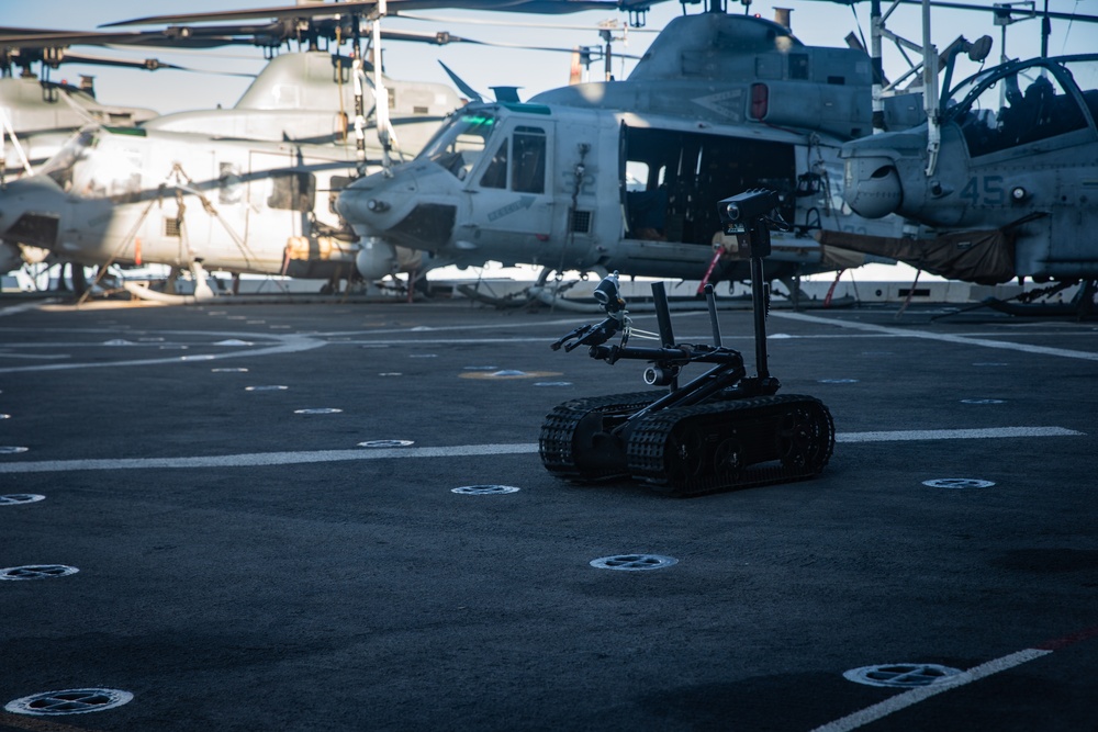 EOD enhance robot manipulation training aboard USS New Orleans