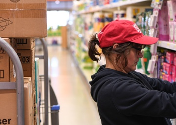 USO Helps Community During Pandemic