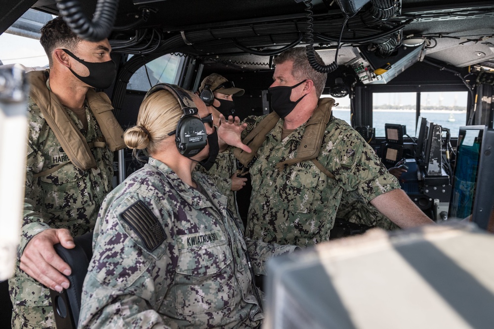 NAVCENT visits Mark VI Patrol Craft