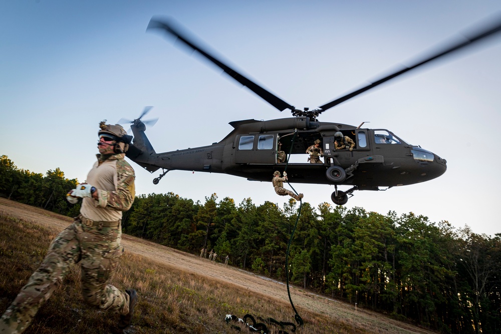 Special Warfare Airmen train with Army Aviation