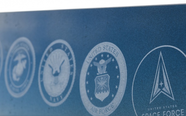 Medal of Honor recipient dedicates Gold Star Monument