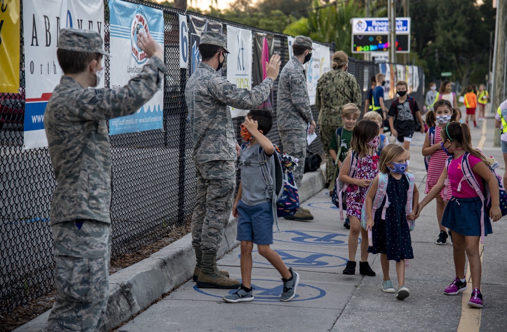 A ‘Military Morning’ for local Tampa elementary