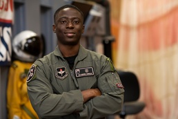 Ghanaian Airman obtains U.S. citizenship, trains future combat aviators