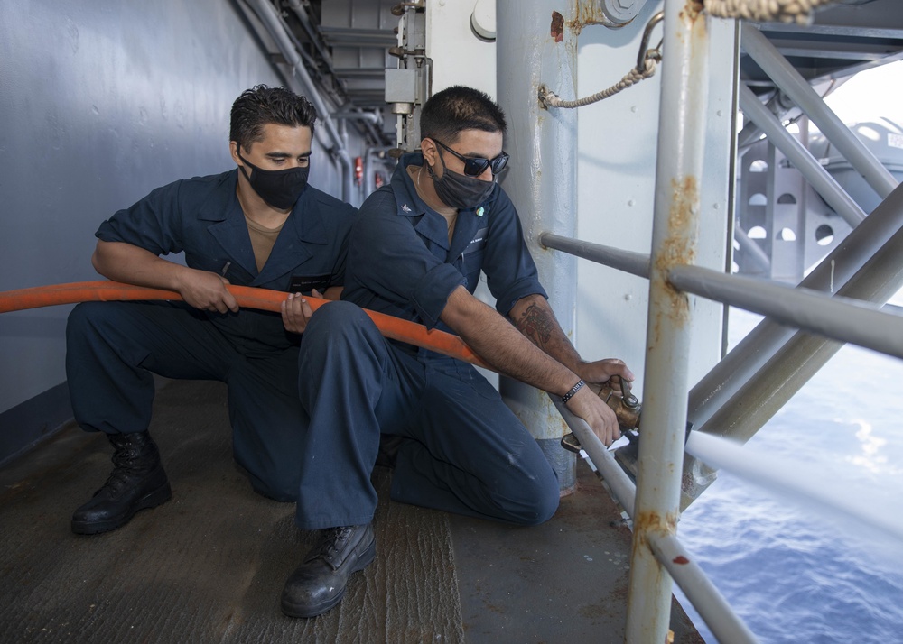 Iwo Jima Conducts SWATT Off the Coast of Virginia