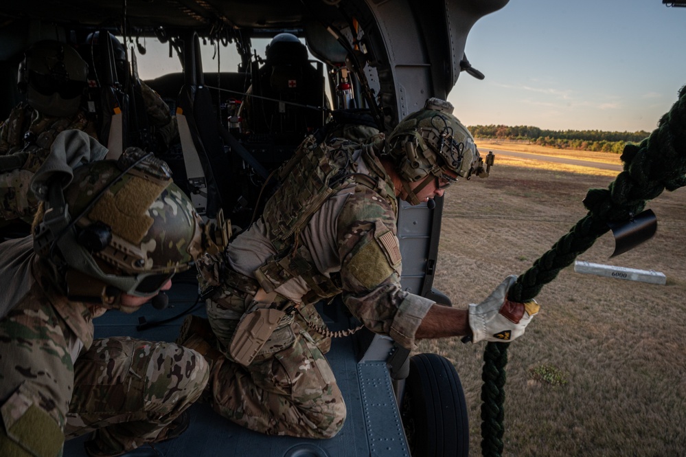 227th Air Support Operations Squadron Fast Rope Training