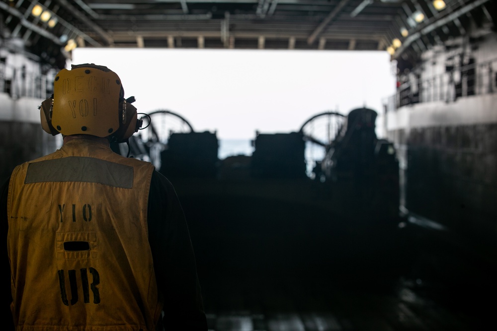 LCACs embark USS Somerset in preparation for at-sea training