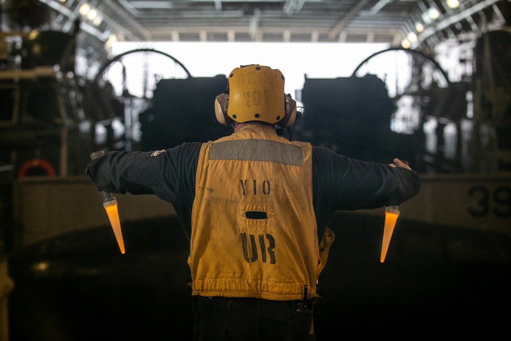 LCACs embark USS Somerset in preparation for at-sea training