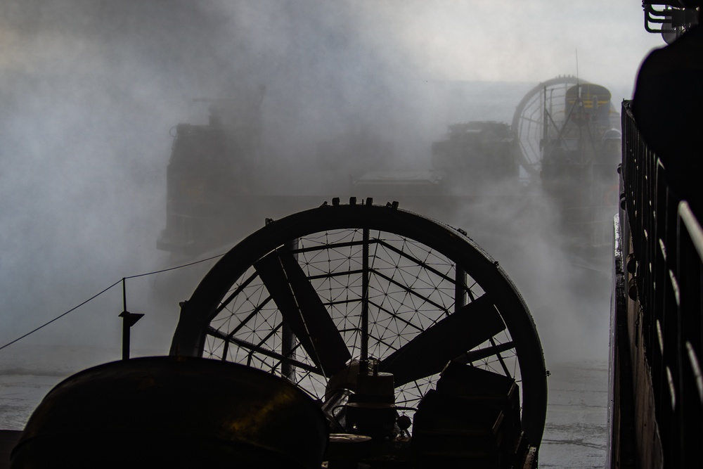 15th MEU Marines, Sailors transport HIMARS from ship to shore