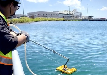 NAVSUP FLC Pearl Harbor Practices Emergency Response during Fuel Spill Prevention, Response Training