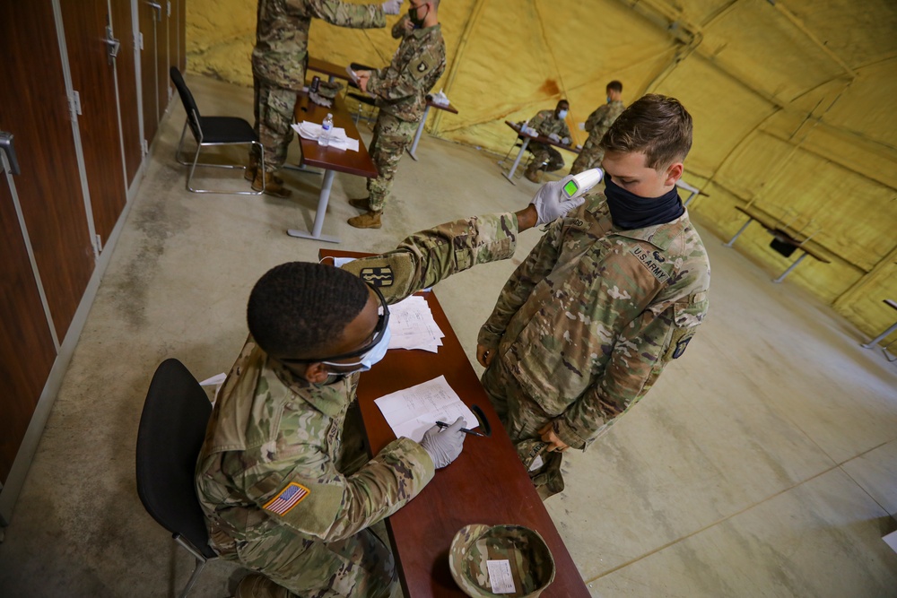 1st BCT Air Assault Soldiers provide COVID screening for 3rd BCT OPFOR