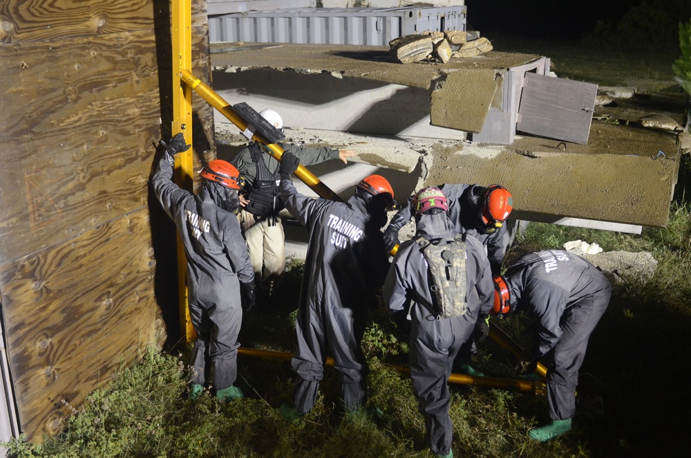 US Army North’s CSTA conducts urban search, rescue training at Fort Hood