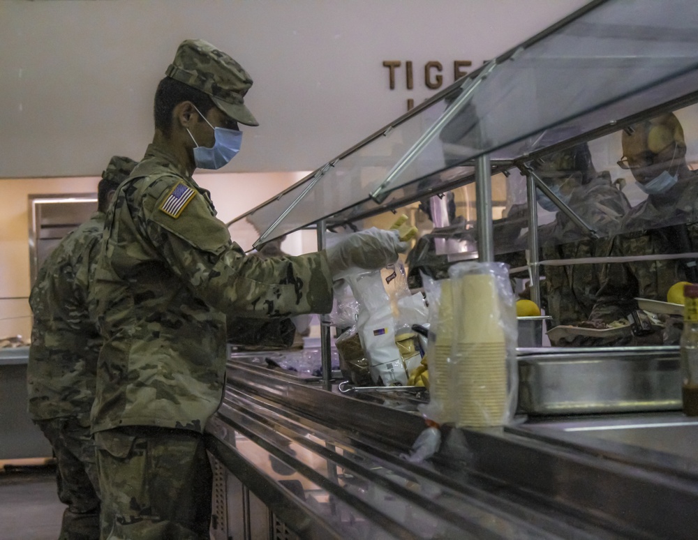 Bastogne Culinary Specialist Prepare Meals Prior to Rotation