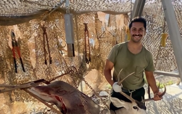 Local firefighter breaks base record for archery deer hunting