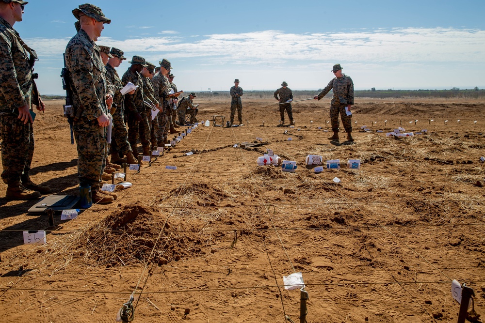 1st Bn, 1st Marines, 1st LAR, 3rd AA Bn, 1st MarDiv conduct a RoC Walk during MCCRE.