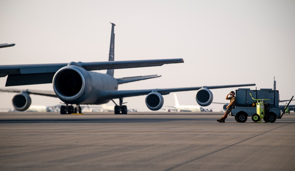 KC-135 refuels F-35s in support of Operation Inherent Resolve