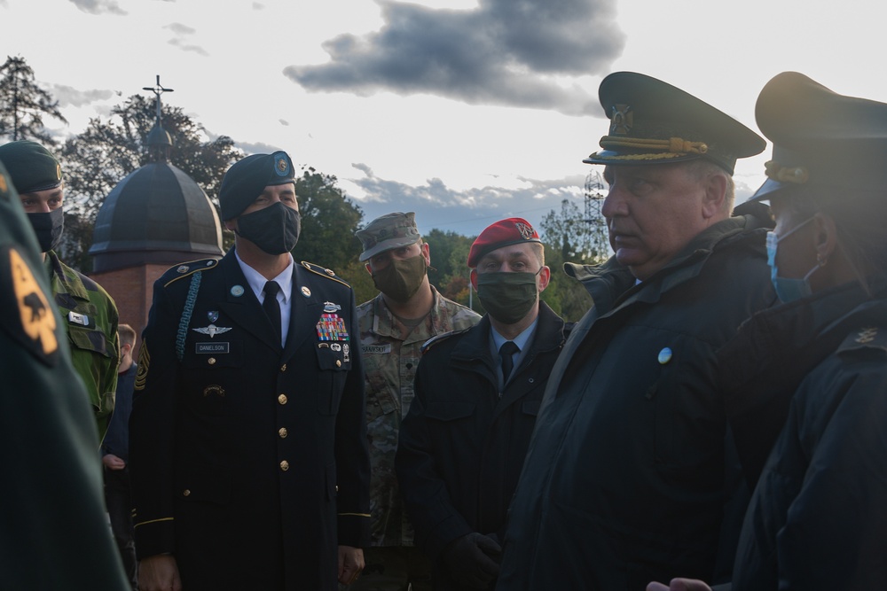 Task Force Soldiers stand with Ukrainian partners on Defender’s Day