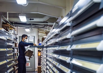USS Ronald Reagan (CVN 76) Supply Department