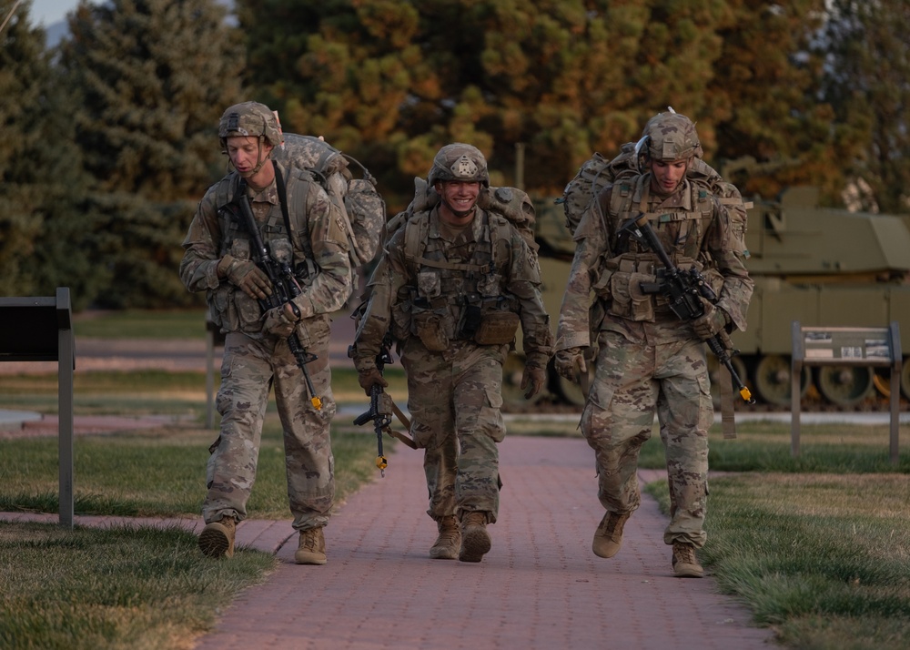 4ID EIB, ESB 12-mile ruck march