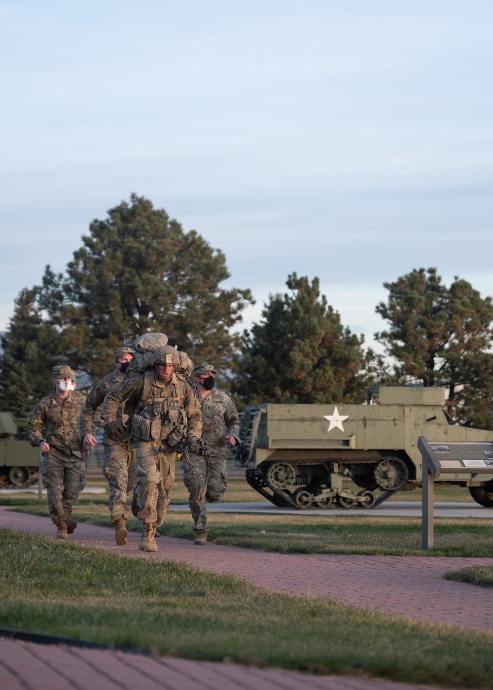 4ID EIB, ESB 12-mile ruck march