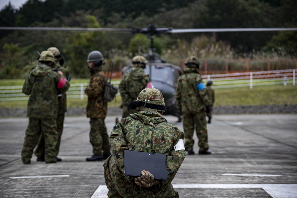 JGSDF officers participates in flight operations on Camp Fuji