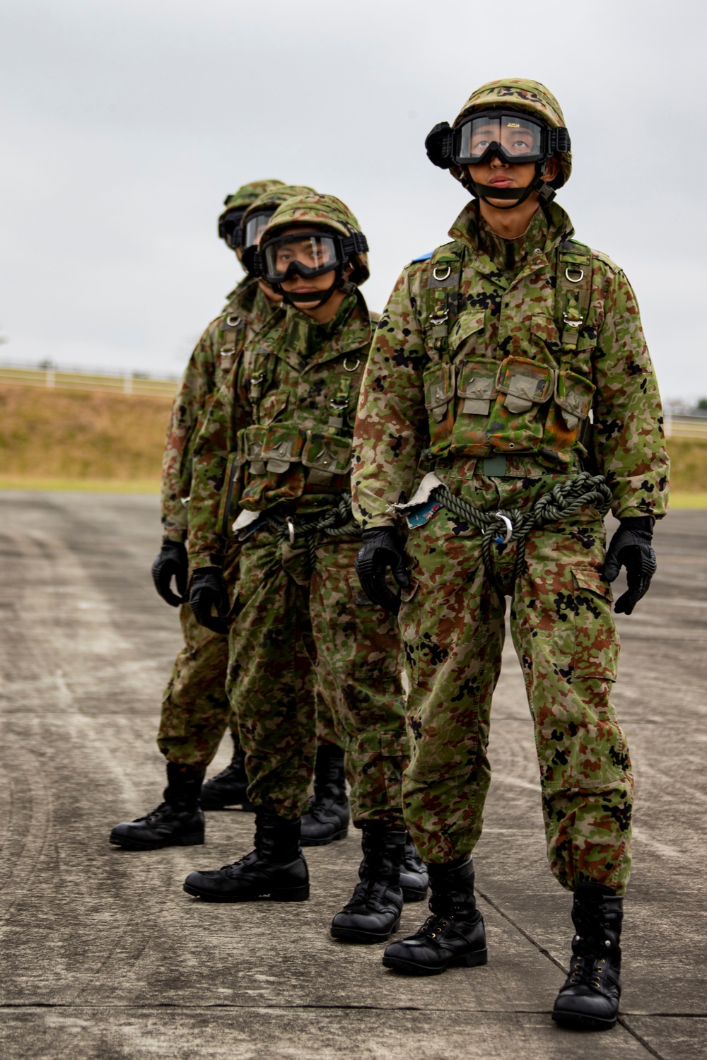 JGSDF officers participates in flight operations on Camp Fuji