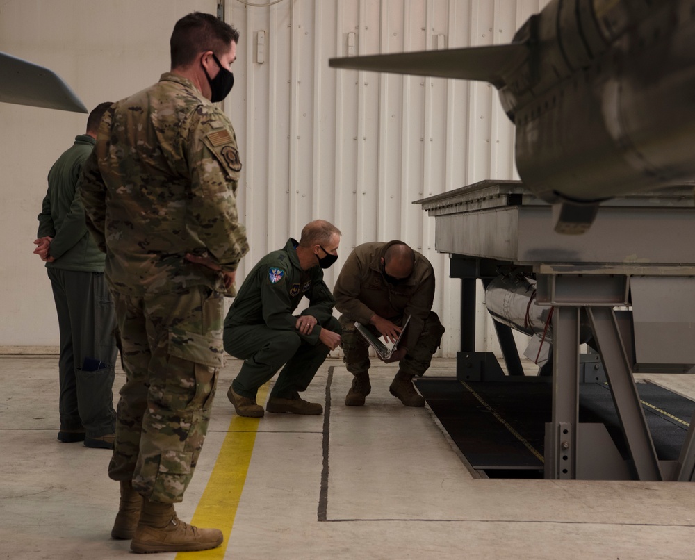 USAFE director of operations visits Saber Nation