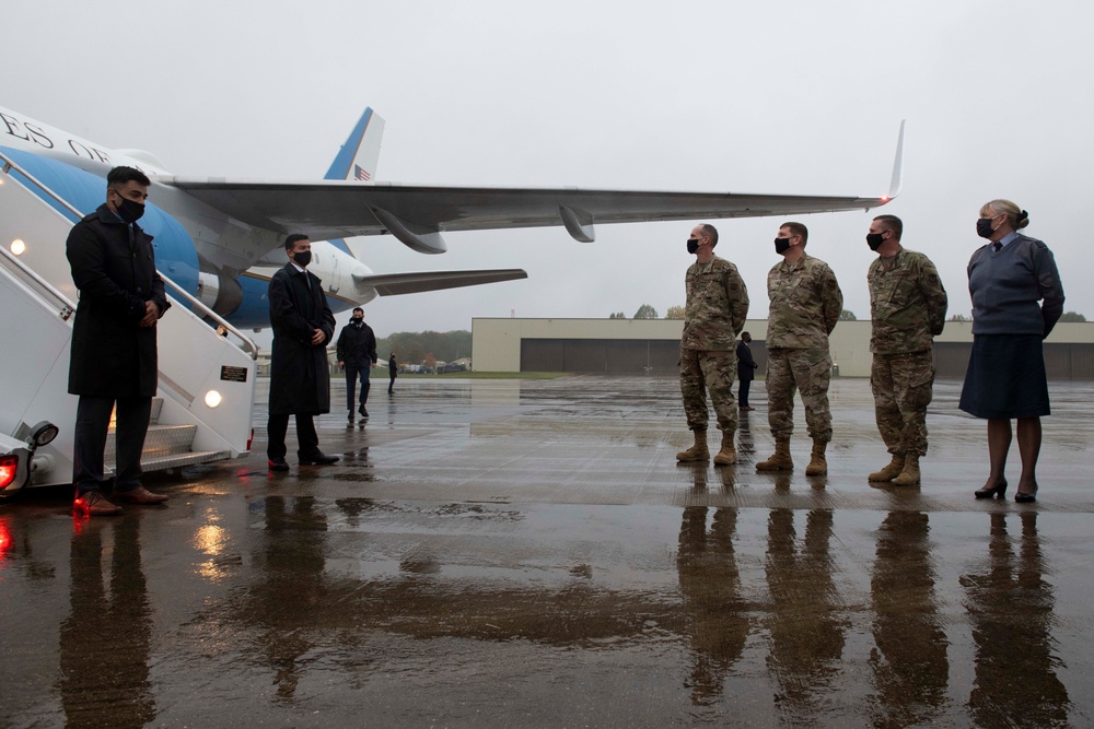 DSD Visits RAF Fairford