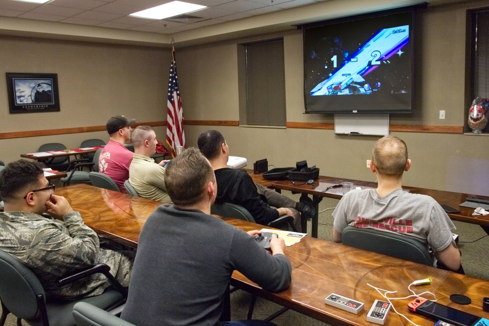 Grissom hosts second game night