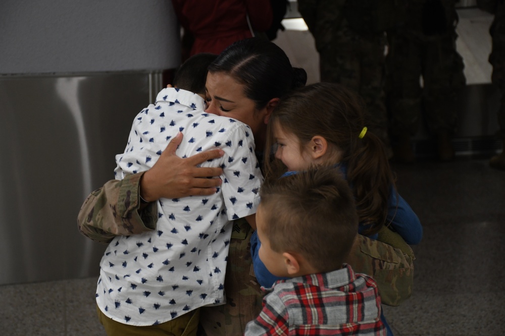 34th Expeditionary Combat Aviation Brigade returns home