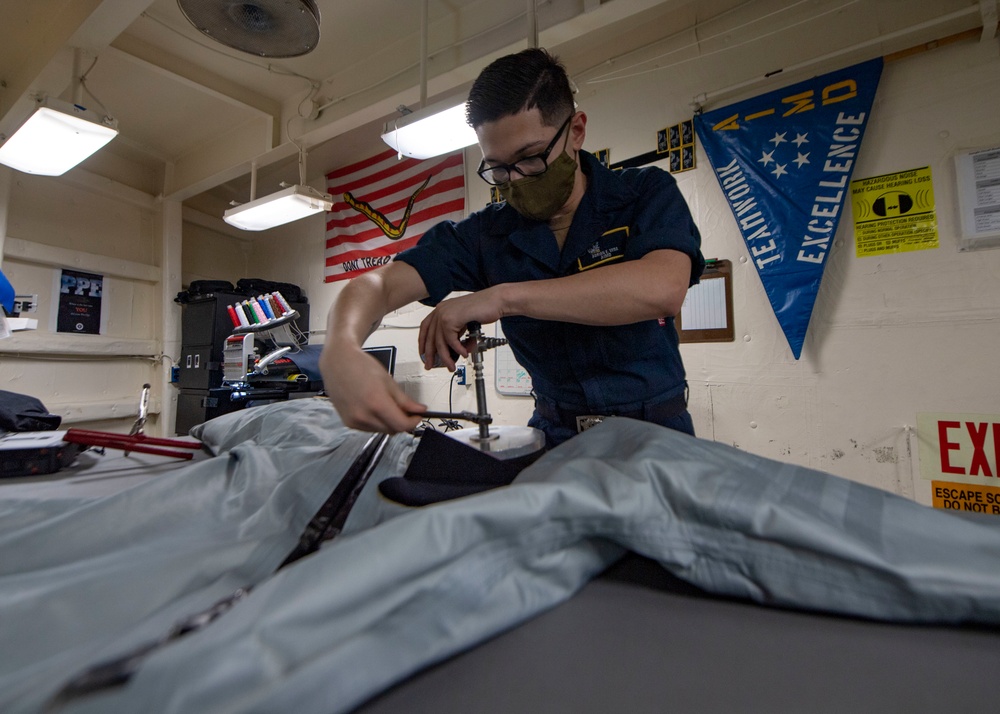 Sailor Tests Airtight Integrity