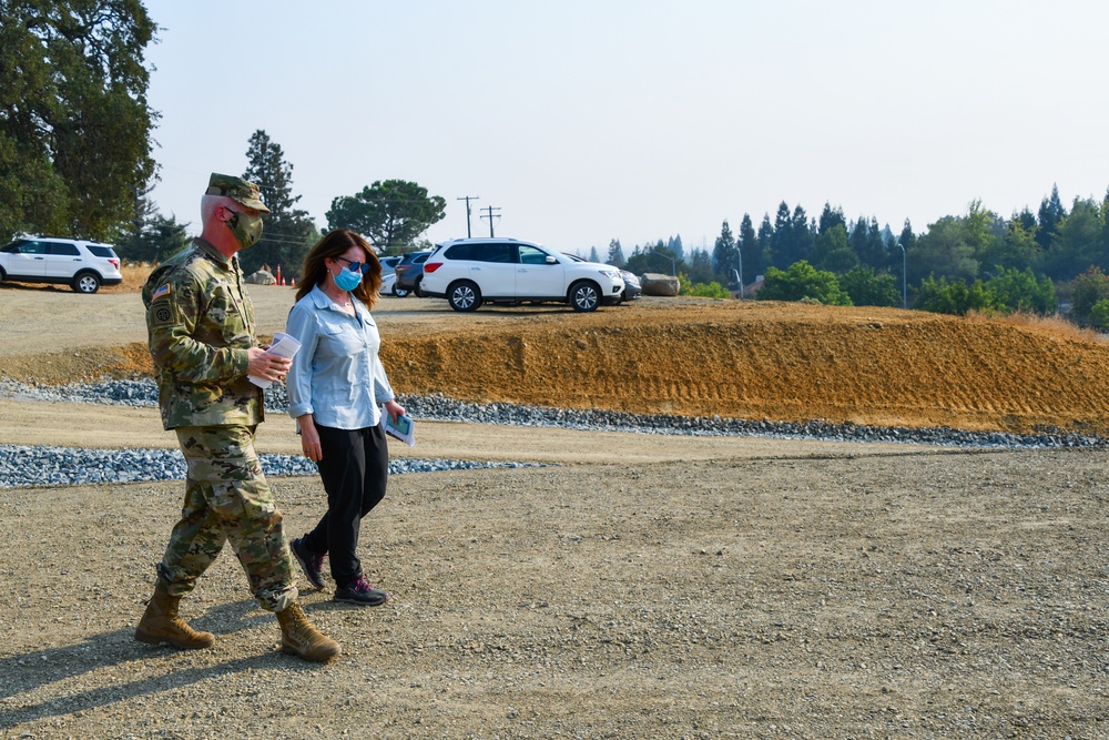 Reclamation Commissioner visits Folsom Dam