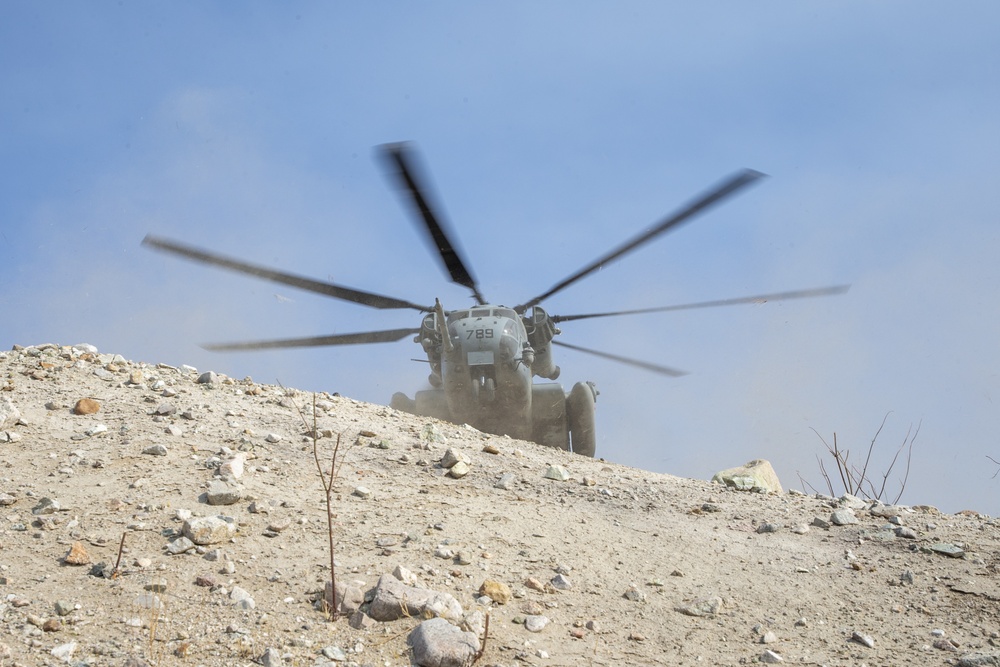 3/3 “Trinity” conducts air assault training during SLTE 1-21