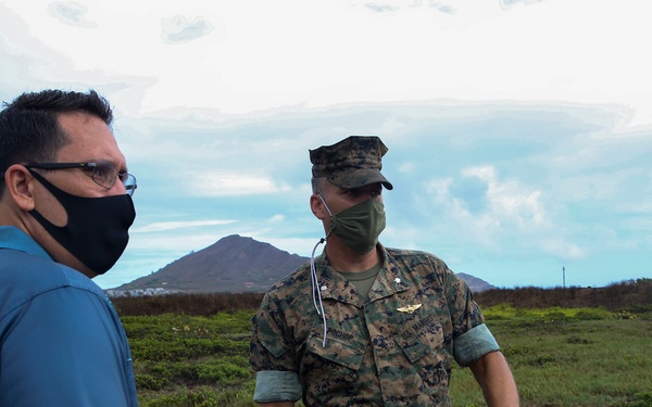 Local Hawaiian subject matter experts visit MCBH