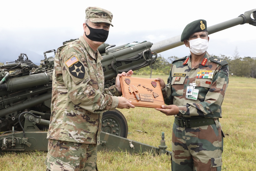 Lt. Gen. S K Saini visits 25th Infantry Division Lightning Academy